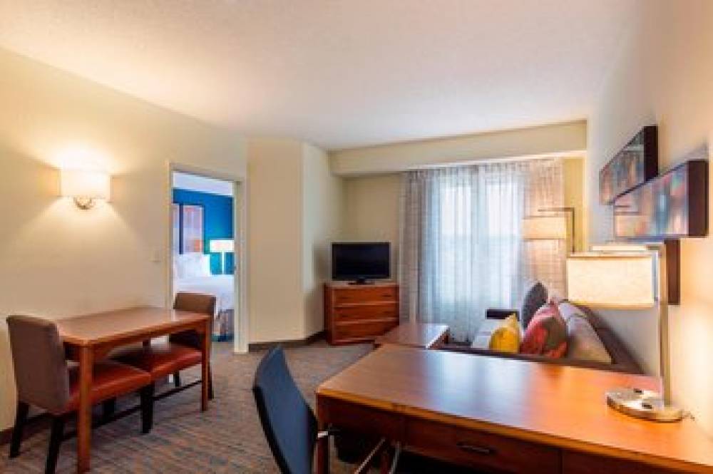 Residence Inn By Marriott Louisville Northeast 8