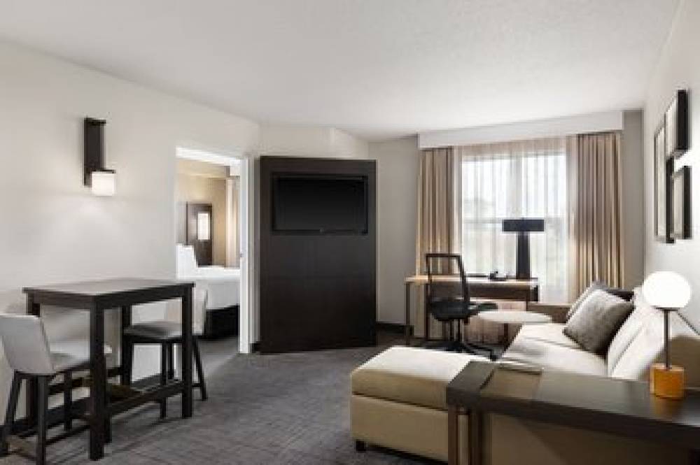 Residence Inn By Marriott Madison West-Middleton 10