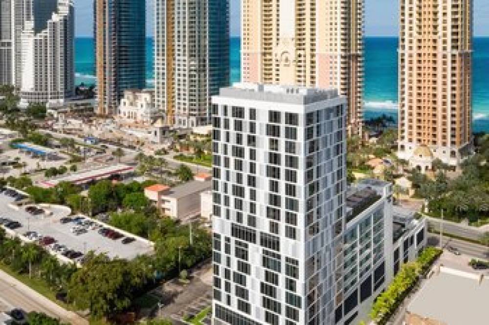 Residence Inn By Marriott Miami Sunny Isles Beach 2