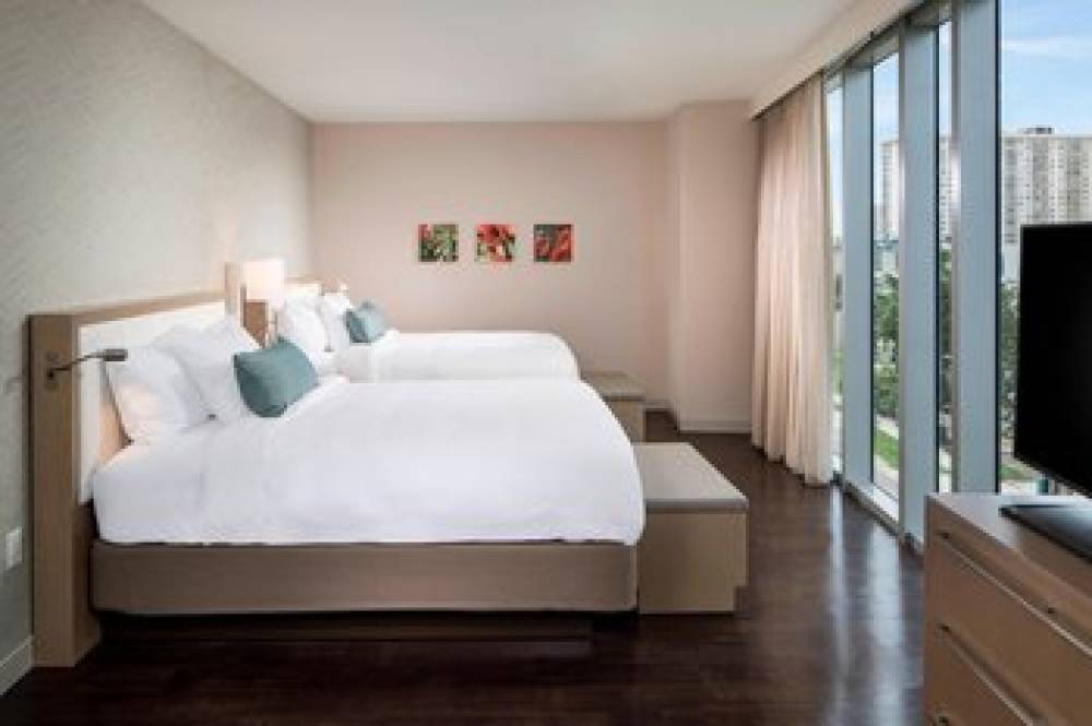 Residence Inn By Marriott Miami Sunny Isles Beach 9