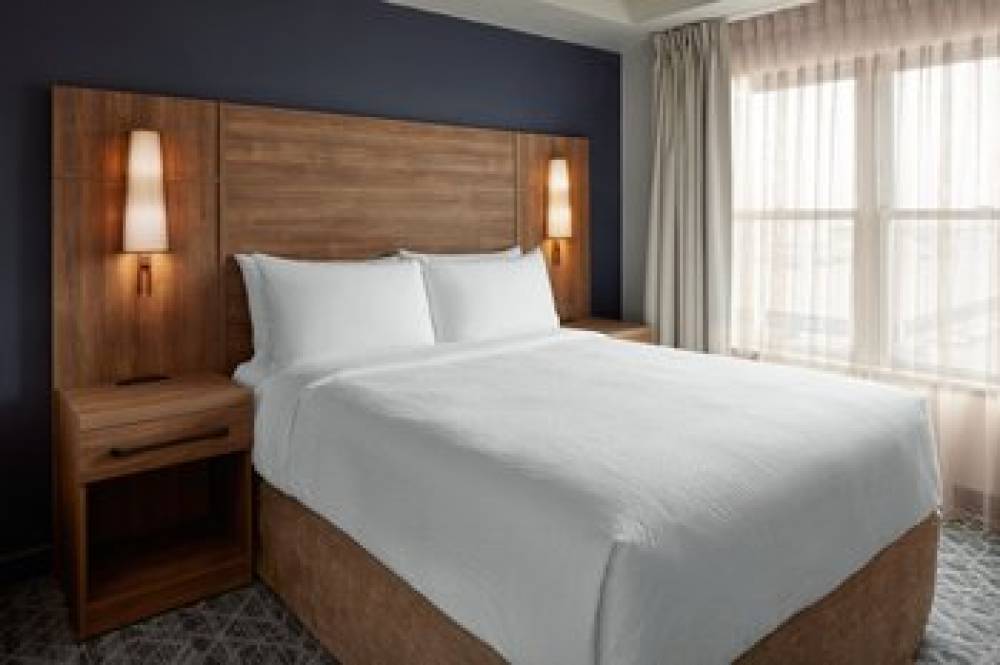 Residence Inn By Marriott Mississauga-Airport Corporate Centre West 8