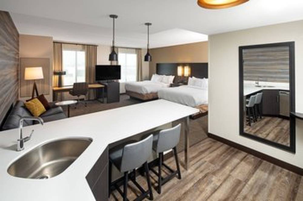 Residence Inn By Marriott Mississauga West 5