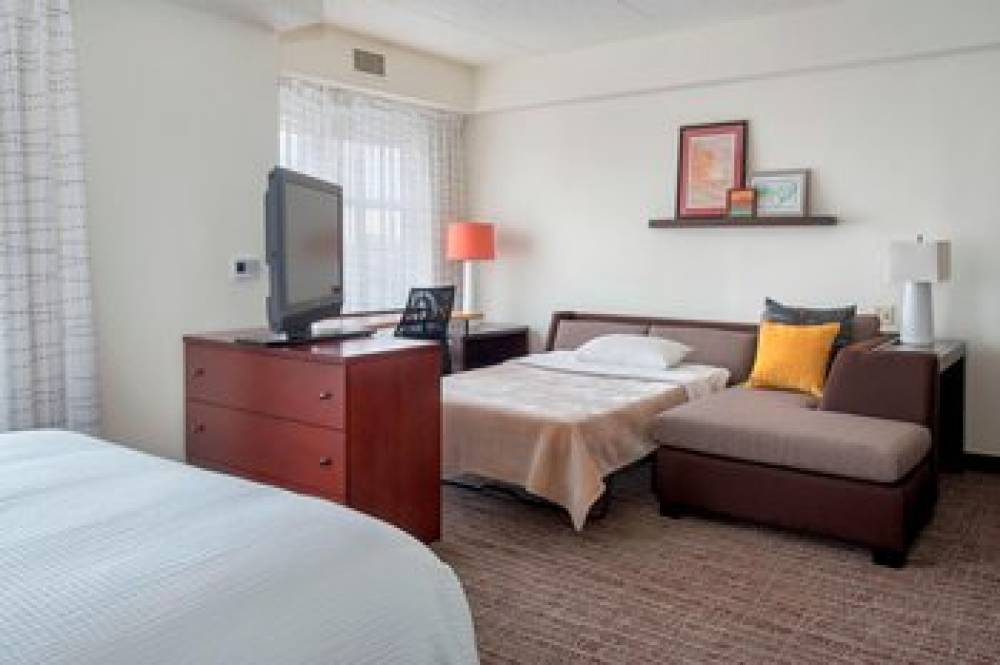 Residence Inn By Marriott Newark Elizabeth-Liberty International Airport 7