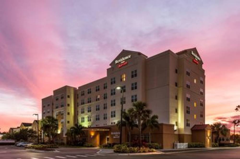 Residence Inn By Marriott Orlando Airport 1