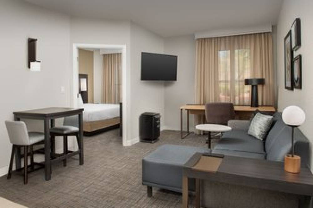 Residence Inn By Marriott Phoenix Airport 9