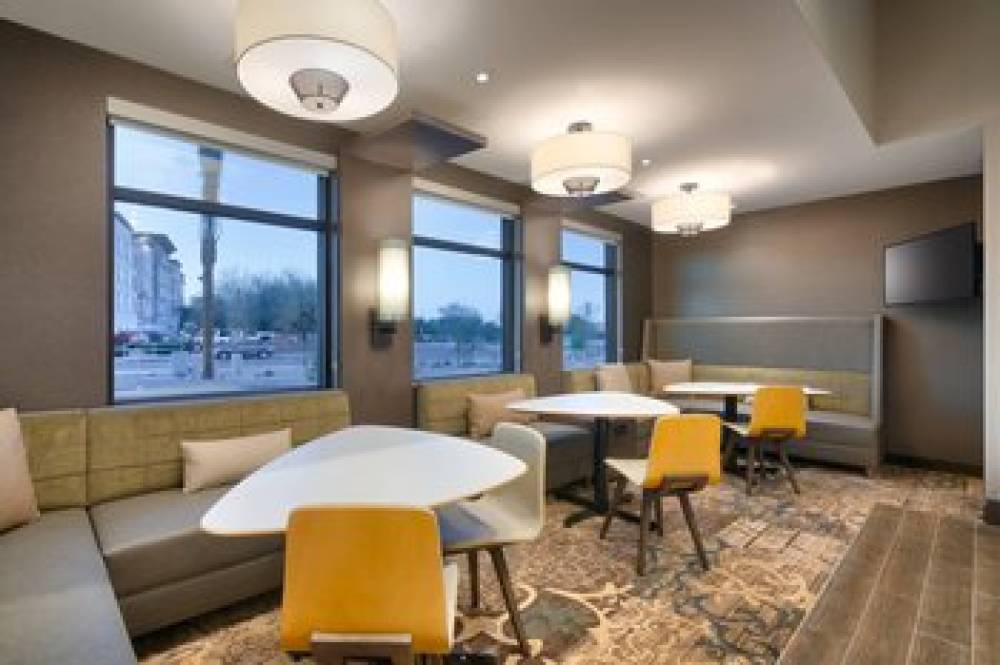 Residence Inn By Marriott Phoenix West-Avondale 7