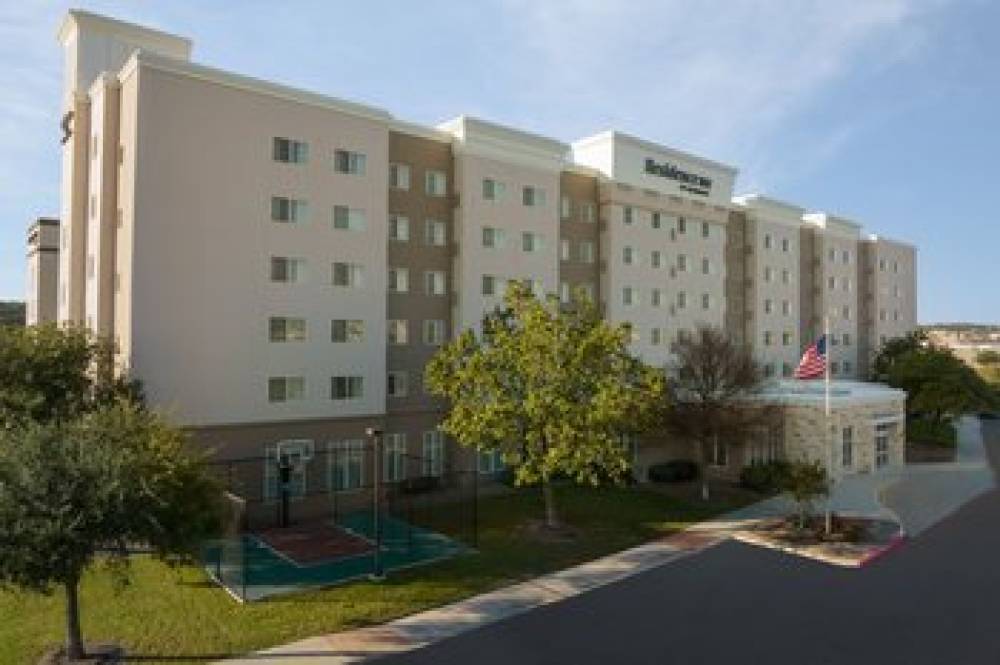 Residence Inn By Marriott San Antonio Six Flags(R) At The RIM 2