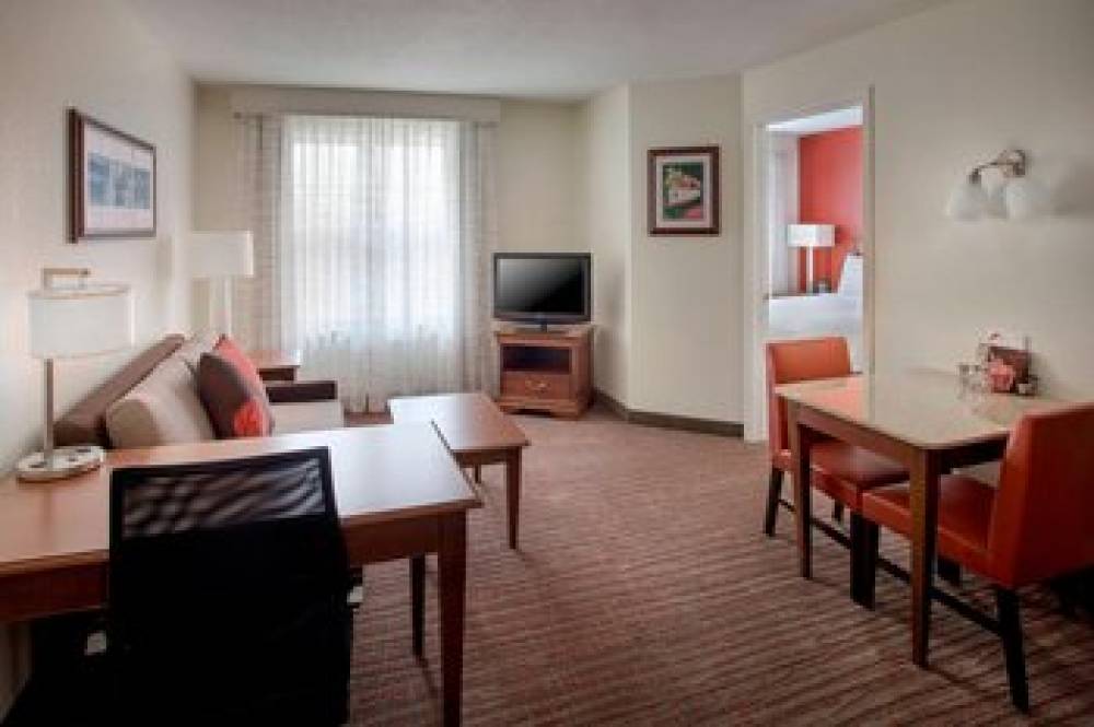 Residence Inn By Marriott Saratoga Springs 4