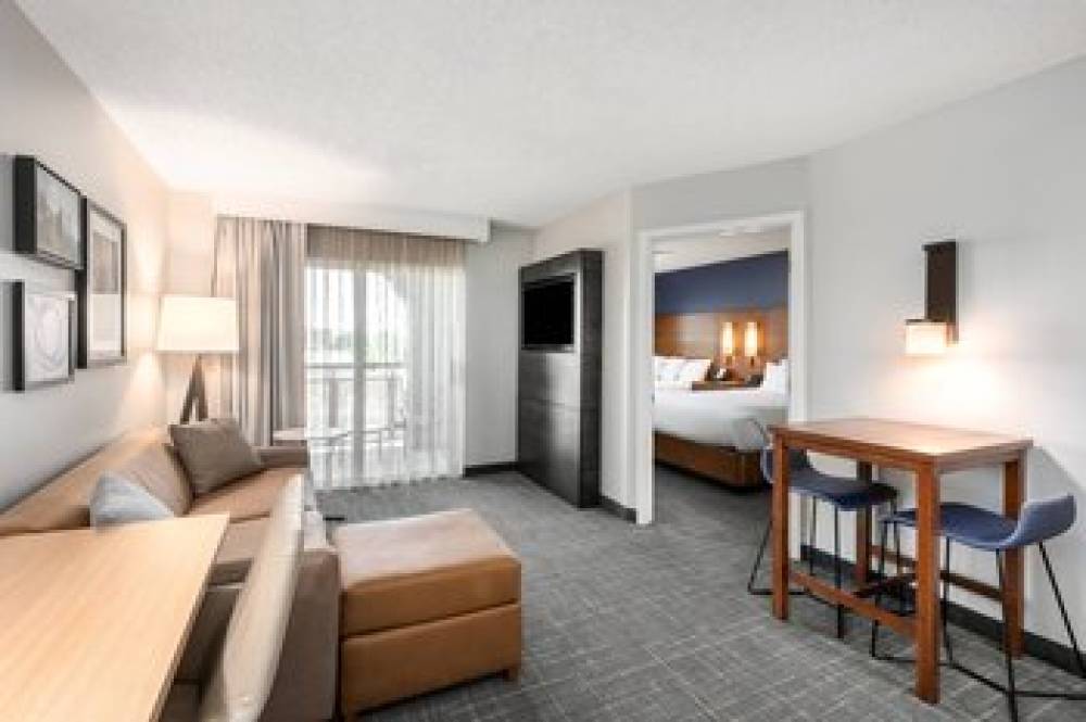 Residence Inn By Marriott Springfield 8