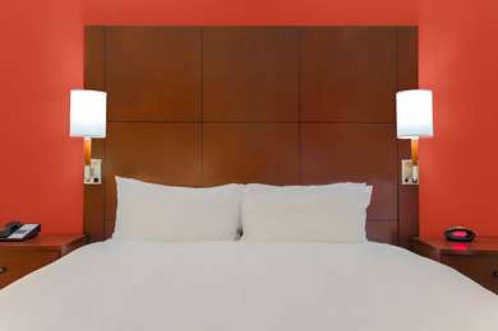 Residence Inn By Marriott St Louis Galleria 3