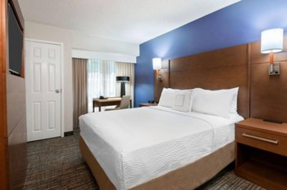 Residence Inn By Marriott Tampa At USF/Medical Center 10