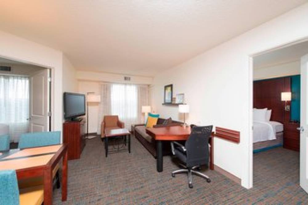 Residence Inn By Marriott Toledo Maumee 9