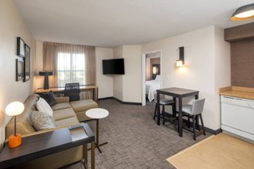 Residence Inn By Marriott Whitby 6