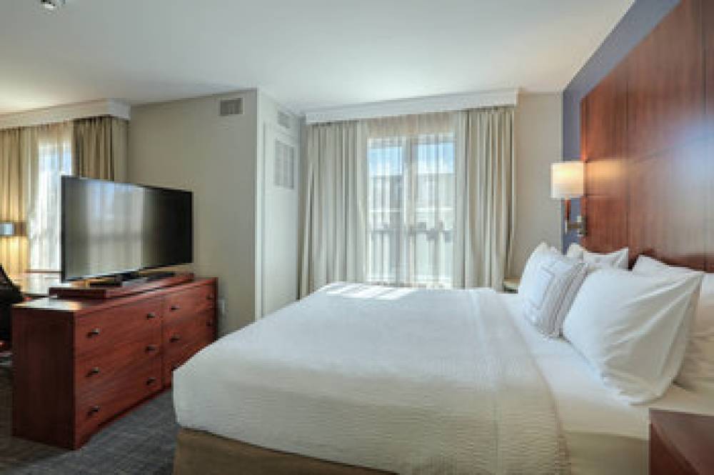 Residence Inn By Marriott Woodbridge Edison Raritan Center 9