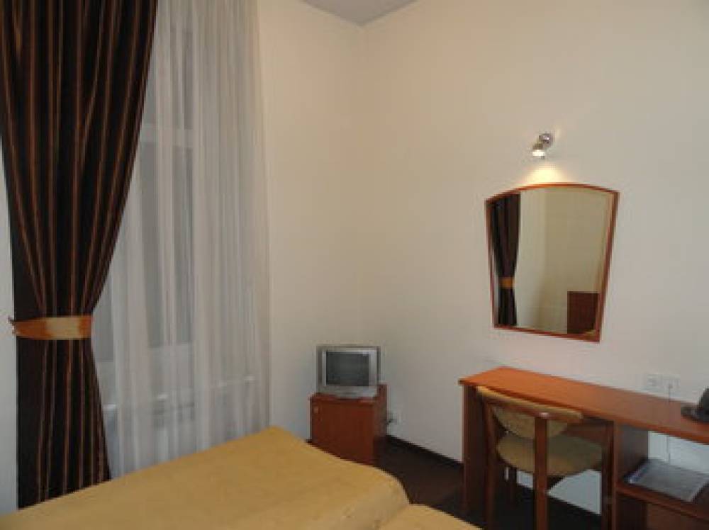 Rinaldi Art Hotel 8