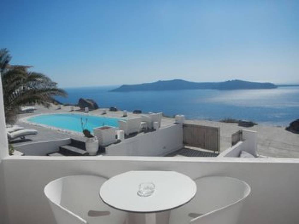 ROCABELLA SANTORINI HOTEL AND SPA 7