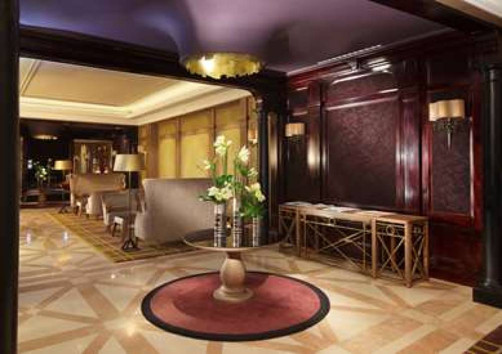 Rochester Champs Elysees Hotel 7