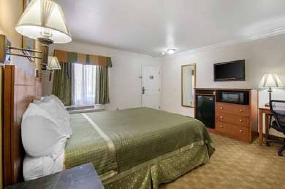 RODEWAY INN ADELANTO US 395 9