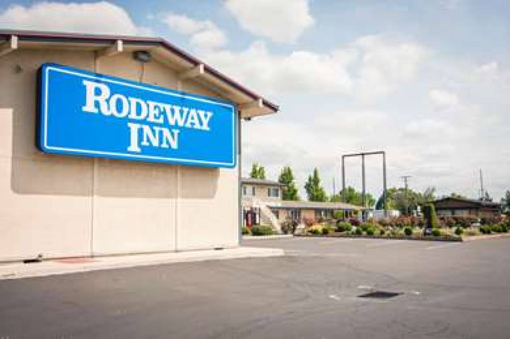 RODEWAY INN ALBANY 2