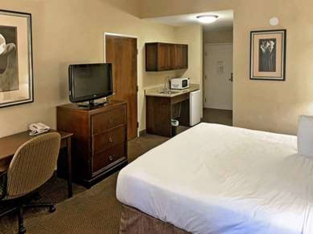 RODEWAY INN AND SUITES CATOOSA 7