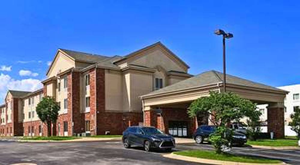 RODEWAY INN AND SUITES CATOOSA 2