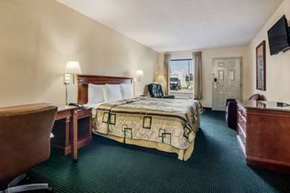 RODEWAY INN AND SUITES DUBLIN 7