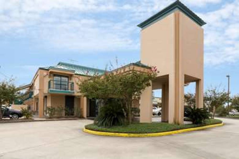 RODEWAY INN AND SUITES NEW ORLEANS 1