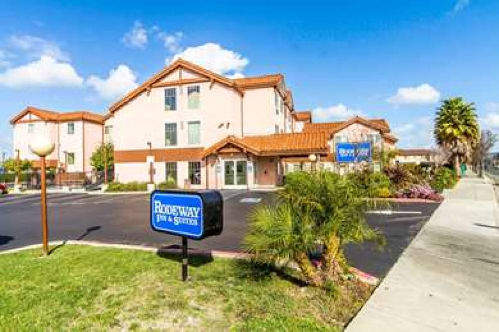 Rodeway Inn And Suites