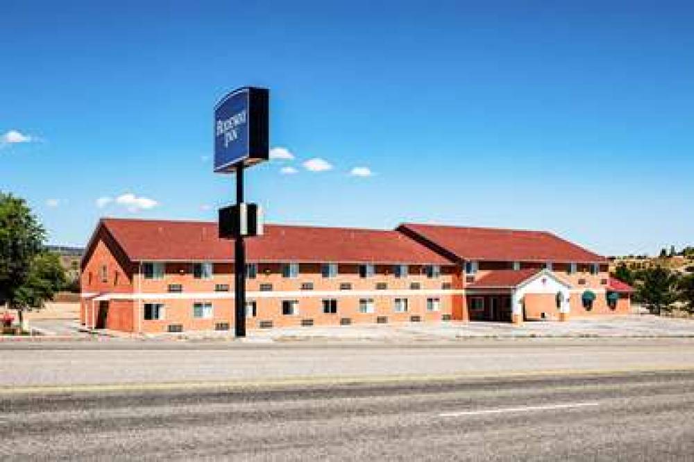 RODEWAY INN AND SUITES 3