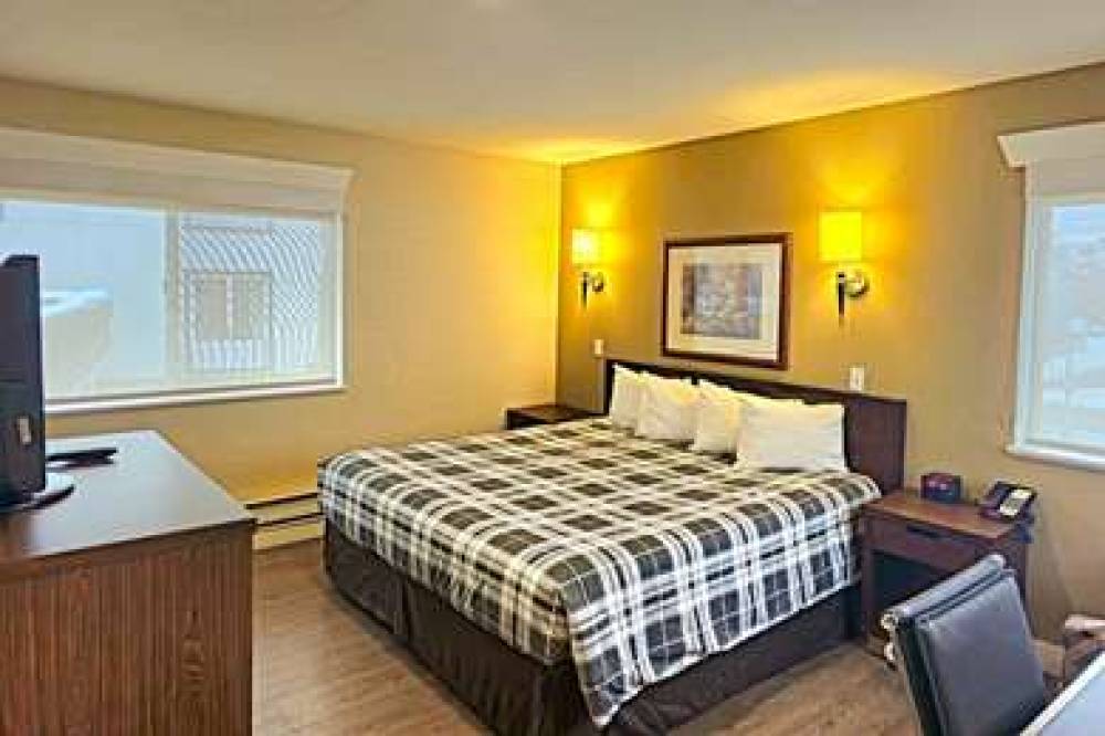 RODEWAY INN AND SUITES 9