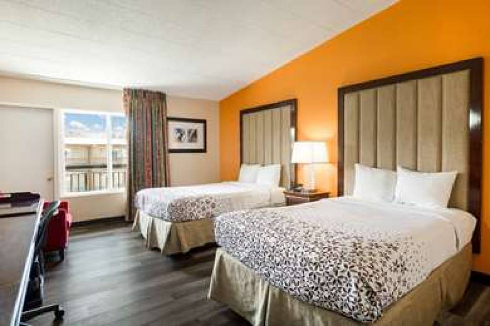 RODEWAY INN AND SUITES 4