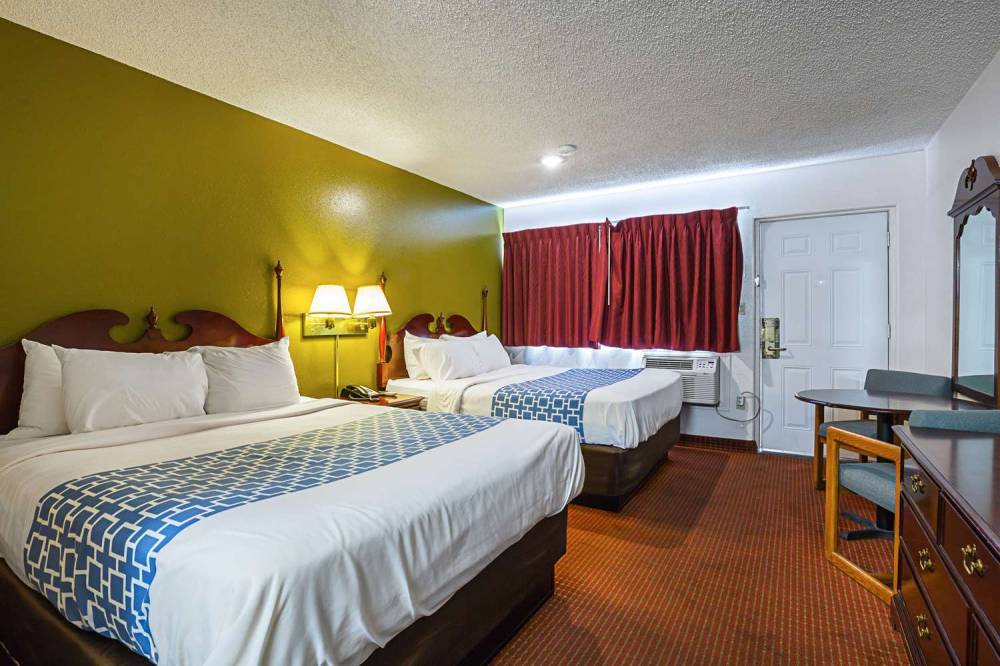 RODEWAY INN CEDAR CITY 9