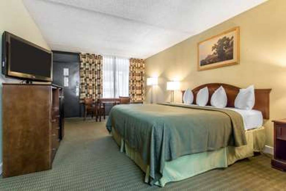 RODEWAY INN LAWTON 6