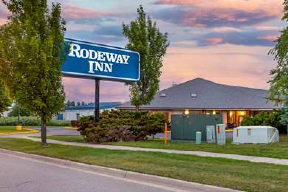 Rodeway Inn 2