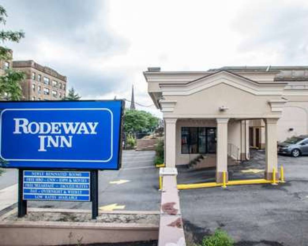 RODEWAY INN 3