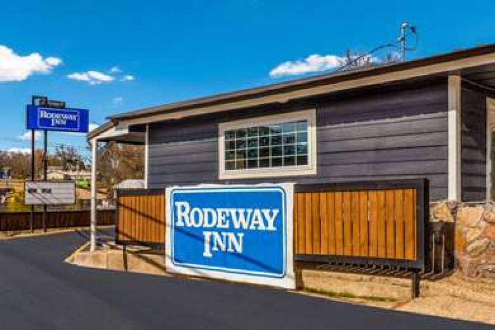 RODEWAY INN 2