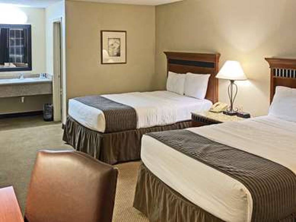 RODEWAY INN SAN ANGELO 4