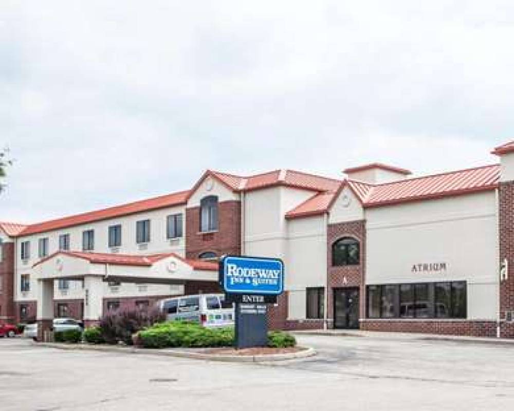 Rodeway Inn & Suites Milwaukee Airport 2