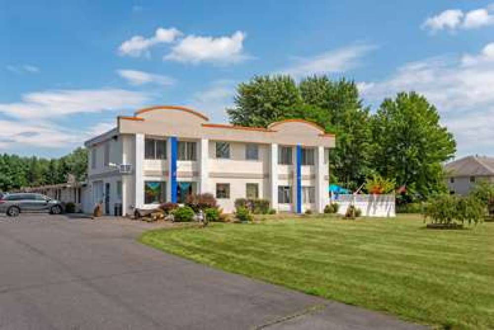 Rodeway Inn & Suites New Paltz - Hudson Valley 2