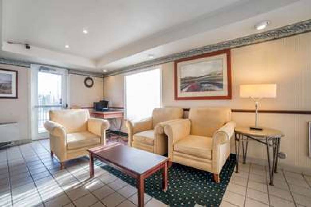 Rodeway Inn & Suites 5