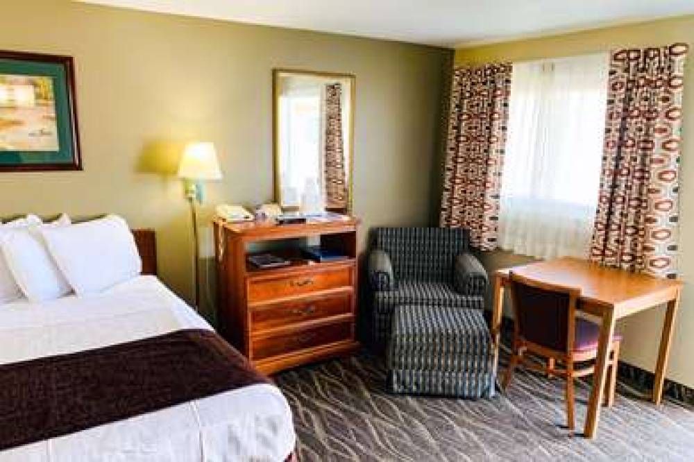 Rodeway Inn & Suites 7