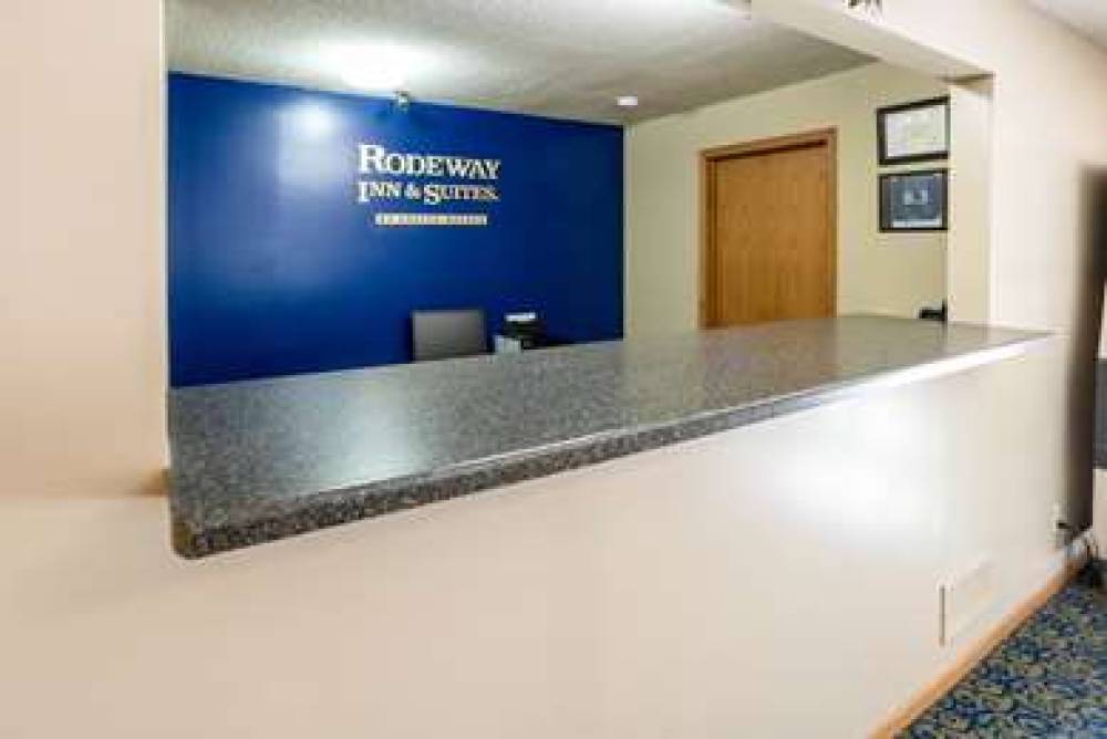 Rodeway Inn & Suites 5