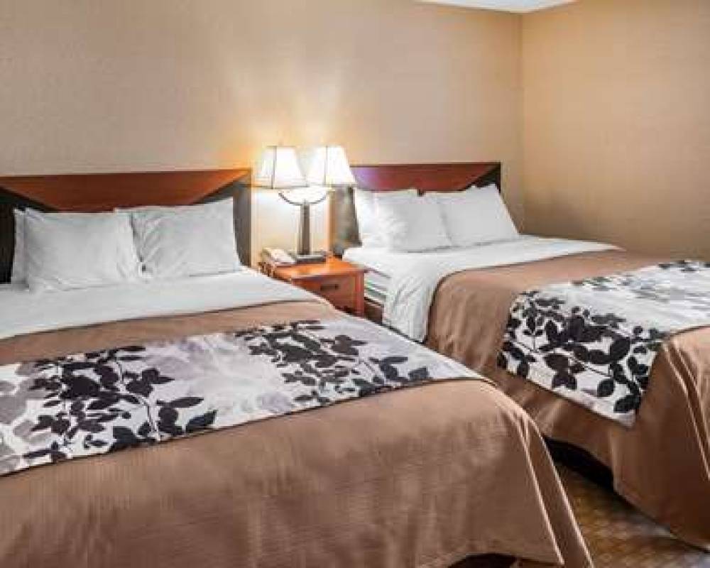 RODEWAY INN & SUITES 6