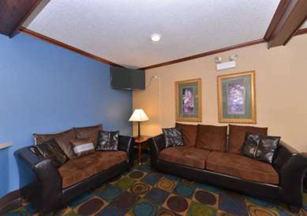 RODEWAY INN WAUKEGAN - GURNEE 4