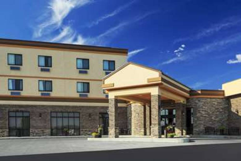 Roosevelt Grand Dakota, SureStay Collection By Best Western 1