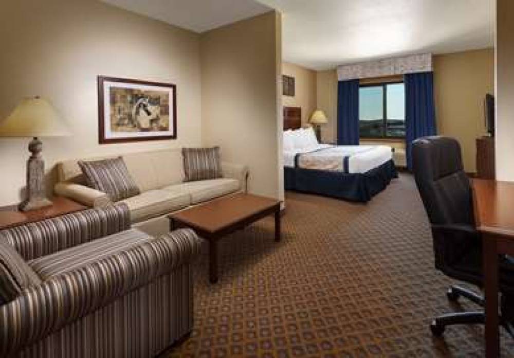 Roosevelt Grand Dakota, SureStay Collection By Best Western 4