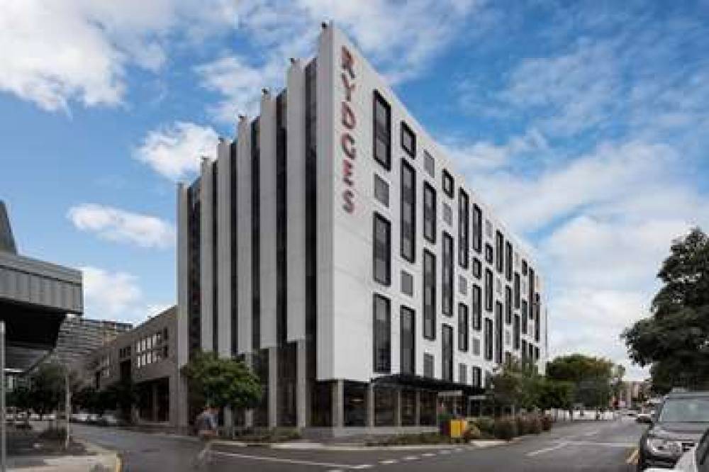 RYDGES FORTITUDE VALLEY 2