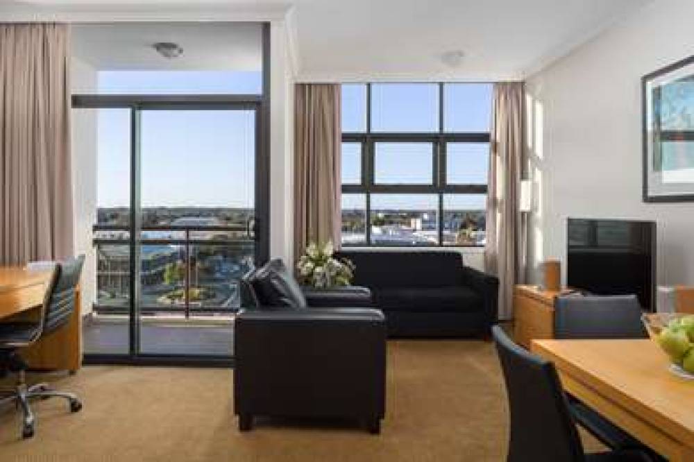 RYDGES MACKAY SUITES 8