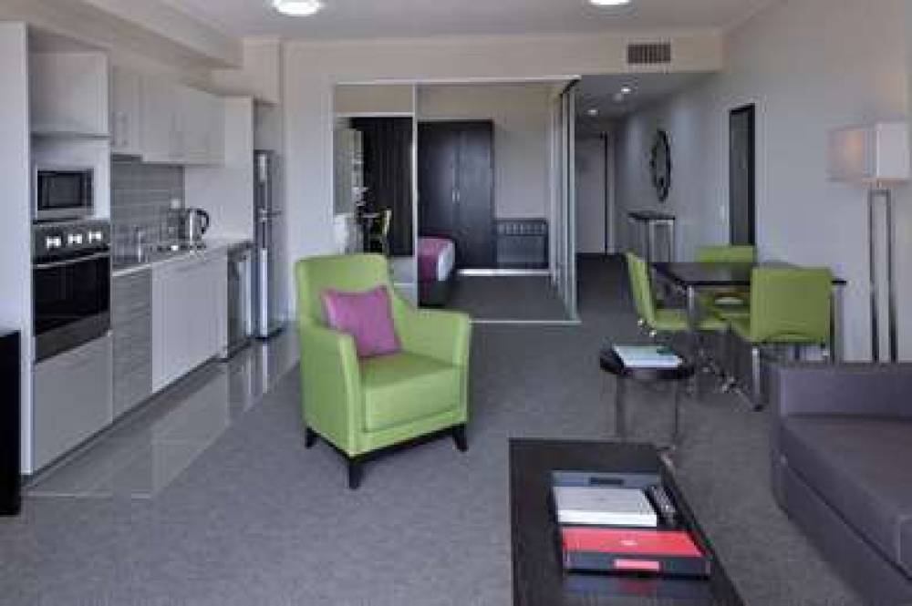 RYDGES PALMERSTON DARWIN 4