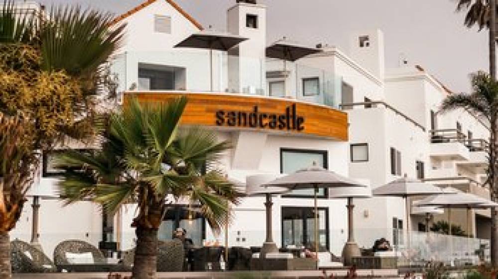 Sandcastle Hotel On The Beach